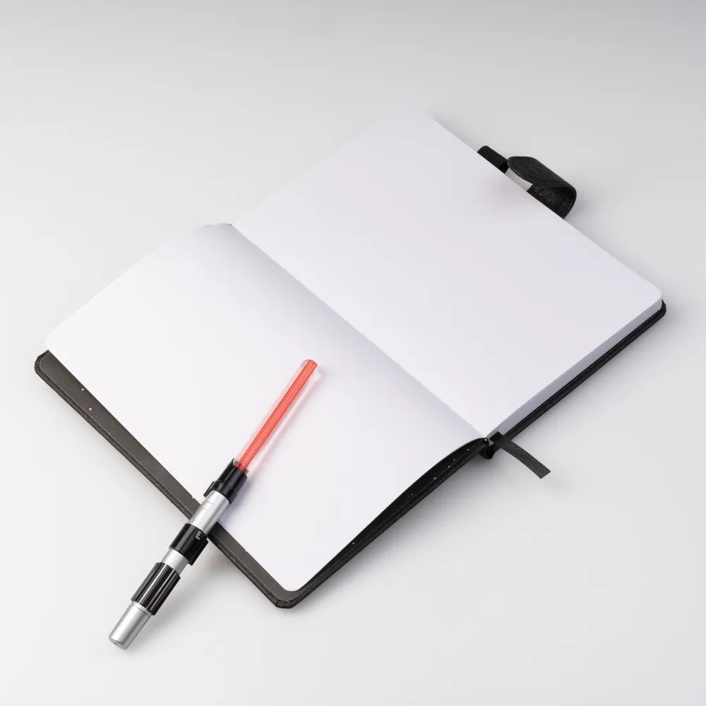 Ouvert Carnet A5 Sabre Laser Star Wars Sith