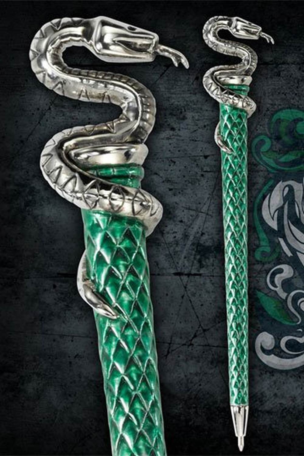 Harry Potter Stylo Serpentard Noble Collection
